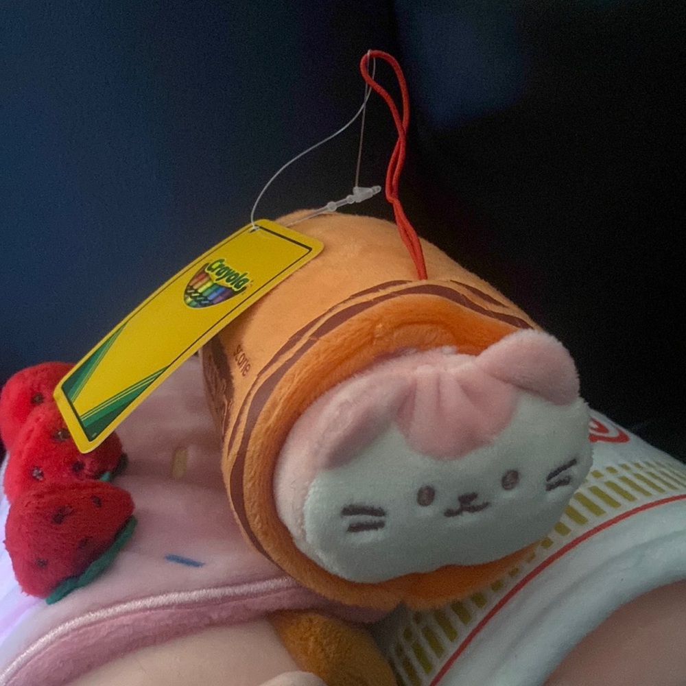 Kittiroll Crayola plush